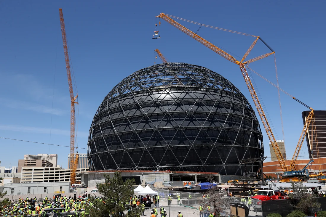 Visual for this record: Sphere's cost and screen size are documented; its previs is not